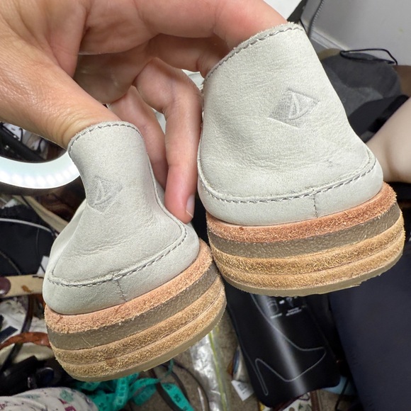 Sperry Women's Size 6.5 Seaport Levy Smooth Leather Loafer Flat Ivory - Picture 7 of 15